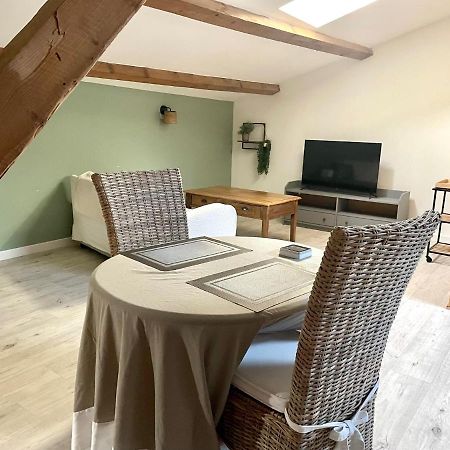 Les Vieux Platanes Apartment La Crau Bagian luar foto