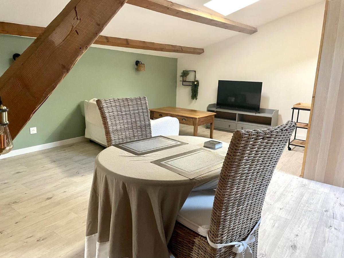 Les Vieux Platanes Apartment La Crau Bagian luar foto